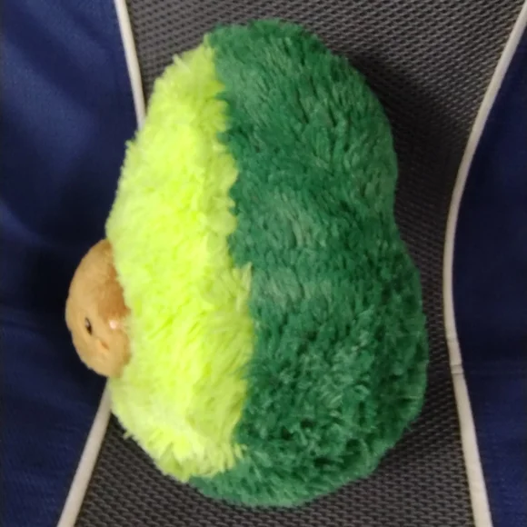 Squishable Comfort Food Fruit Avocado Green  Fuzzy Cuddly Soft Plushie Plush 9in - Picture 5 of 11